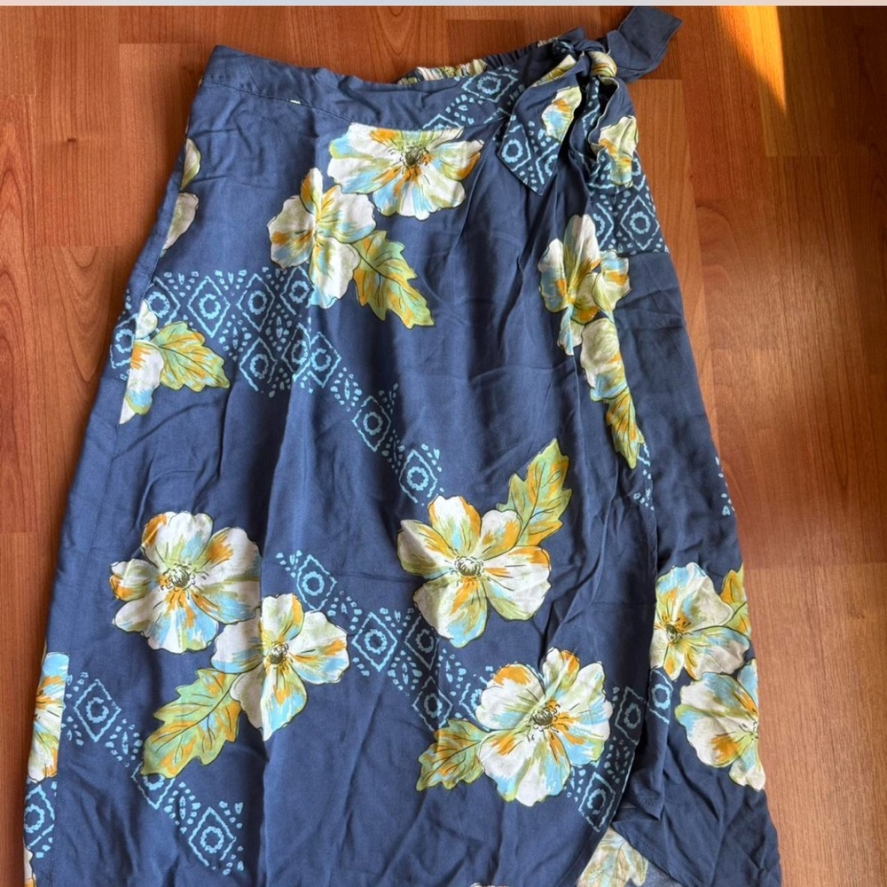 SO Blue Floral wrap skirt